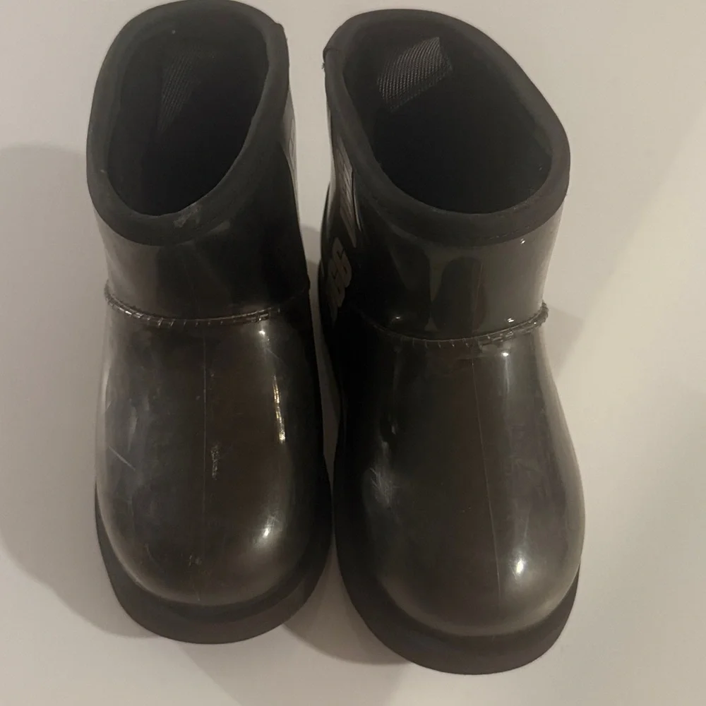 UGG Kids Boots Classic Clear Mini II Sz 10
